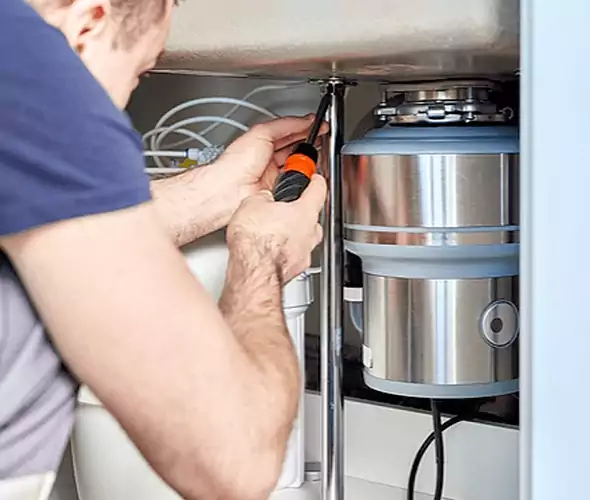 Expert Plumber for Garbage Disposal Replacement in Florida Ridge, FL