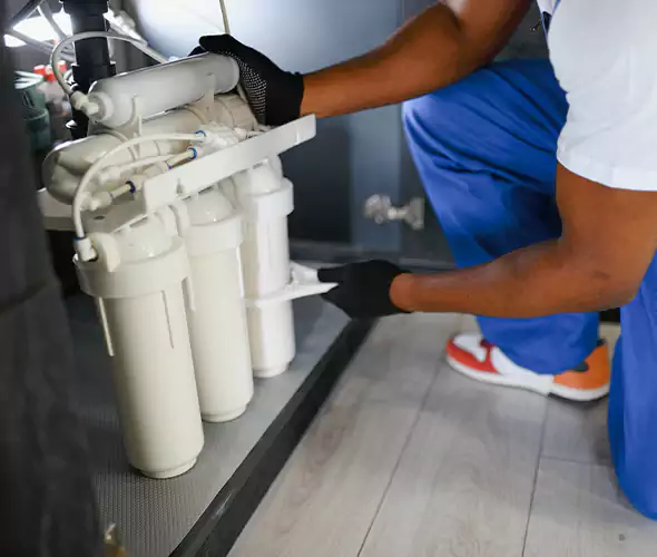 Expert Plumber for Water Softener Replacement in Florida Ridge, FL: Schedule Affordable Replacement Services with Us