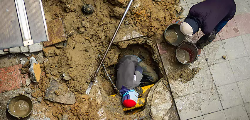 Professional Trenchless Pipe Repair Services in Florida Ridge, FL.